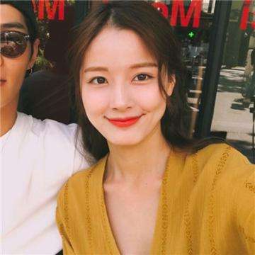 美团2025全年净亏损234亿元